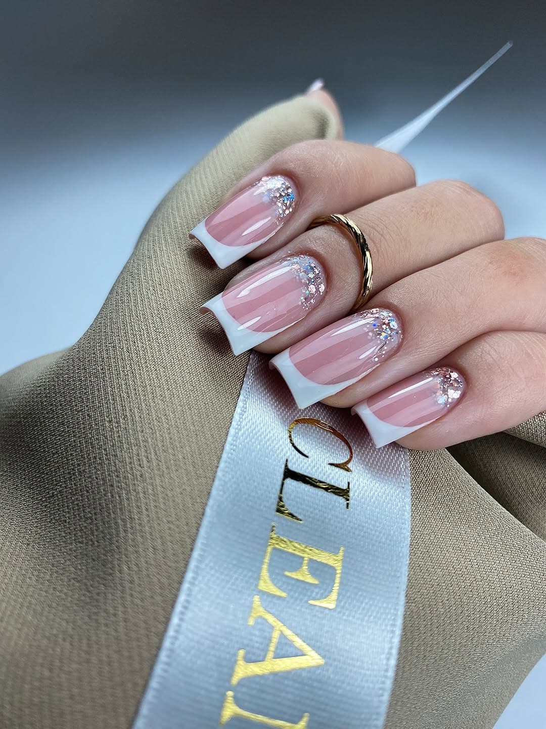 OLYMP Beauty House — Manicure i Pedicure